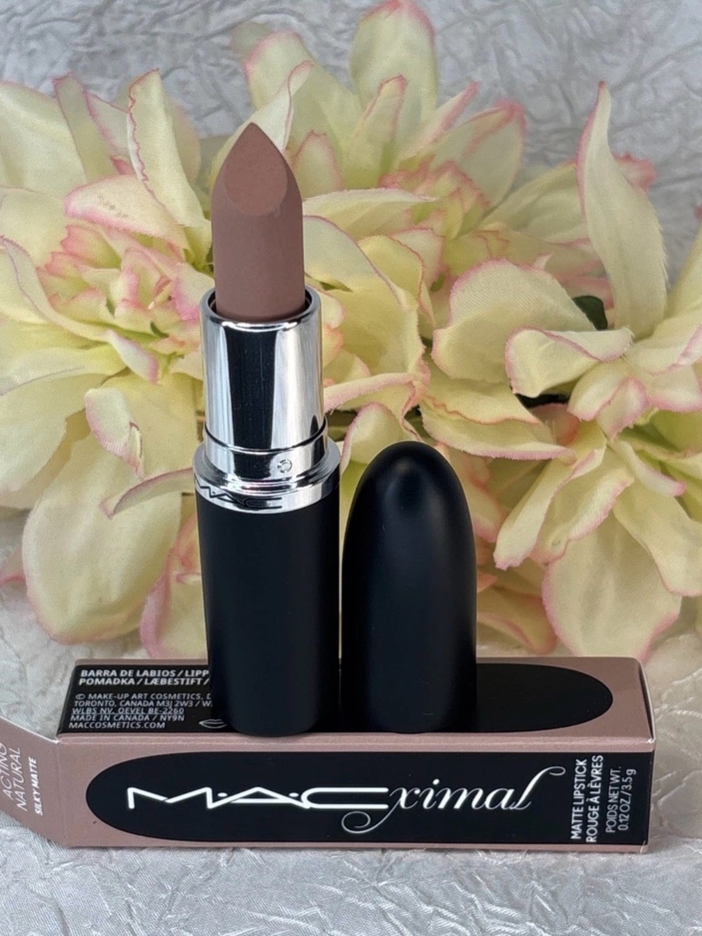 Macximal Matte Lipstick - 624 Acting Natural - Matte Lipstick FS NIB